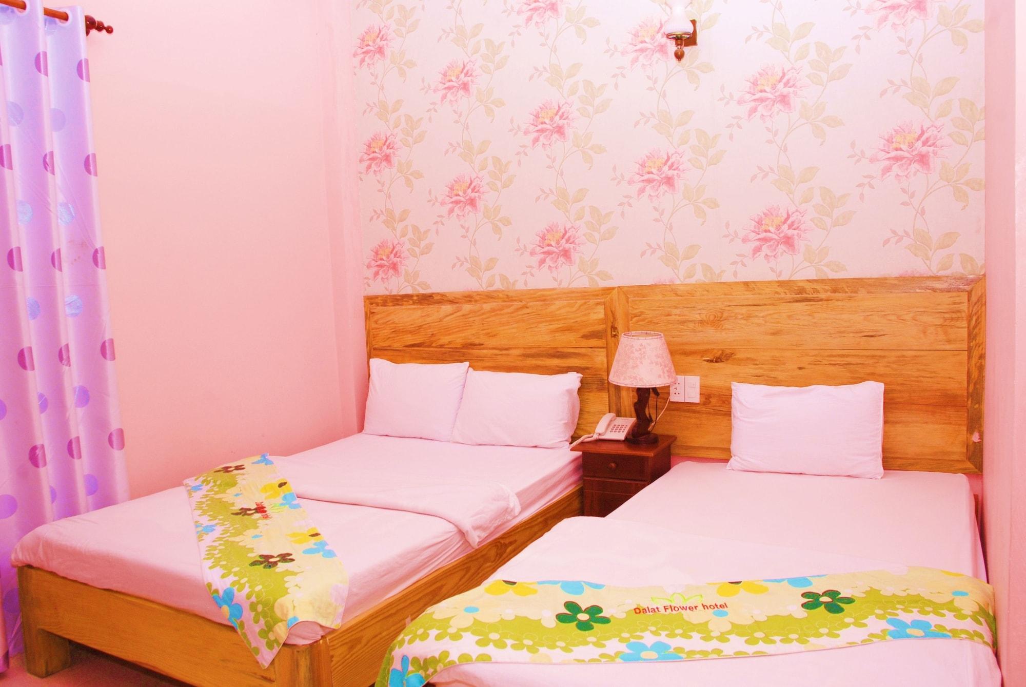 Dalat Flowery Hotel & Coffee Exteriör bild