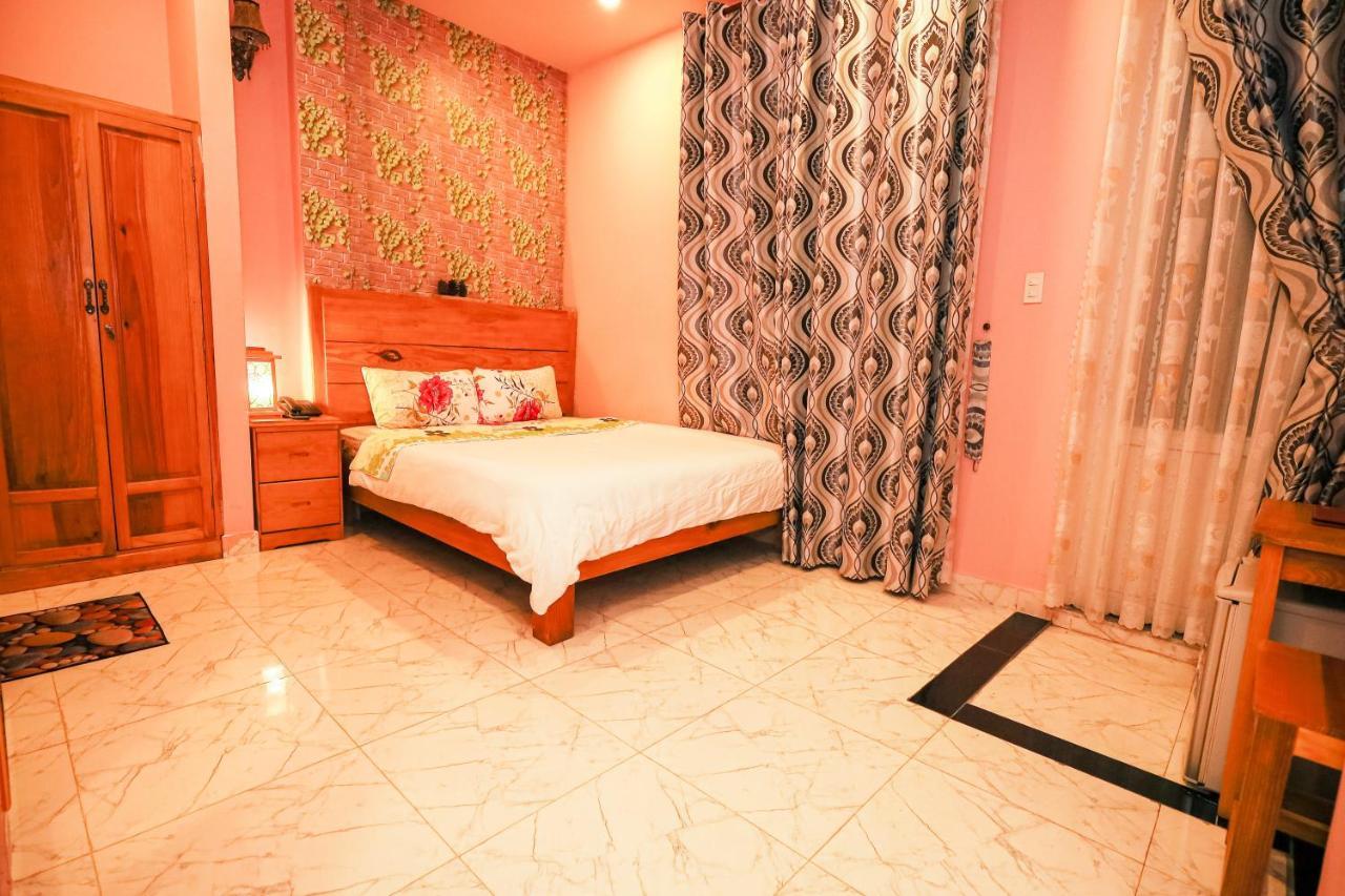 Dalat Flowery Hotel & Coffee Exteriör bild