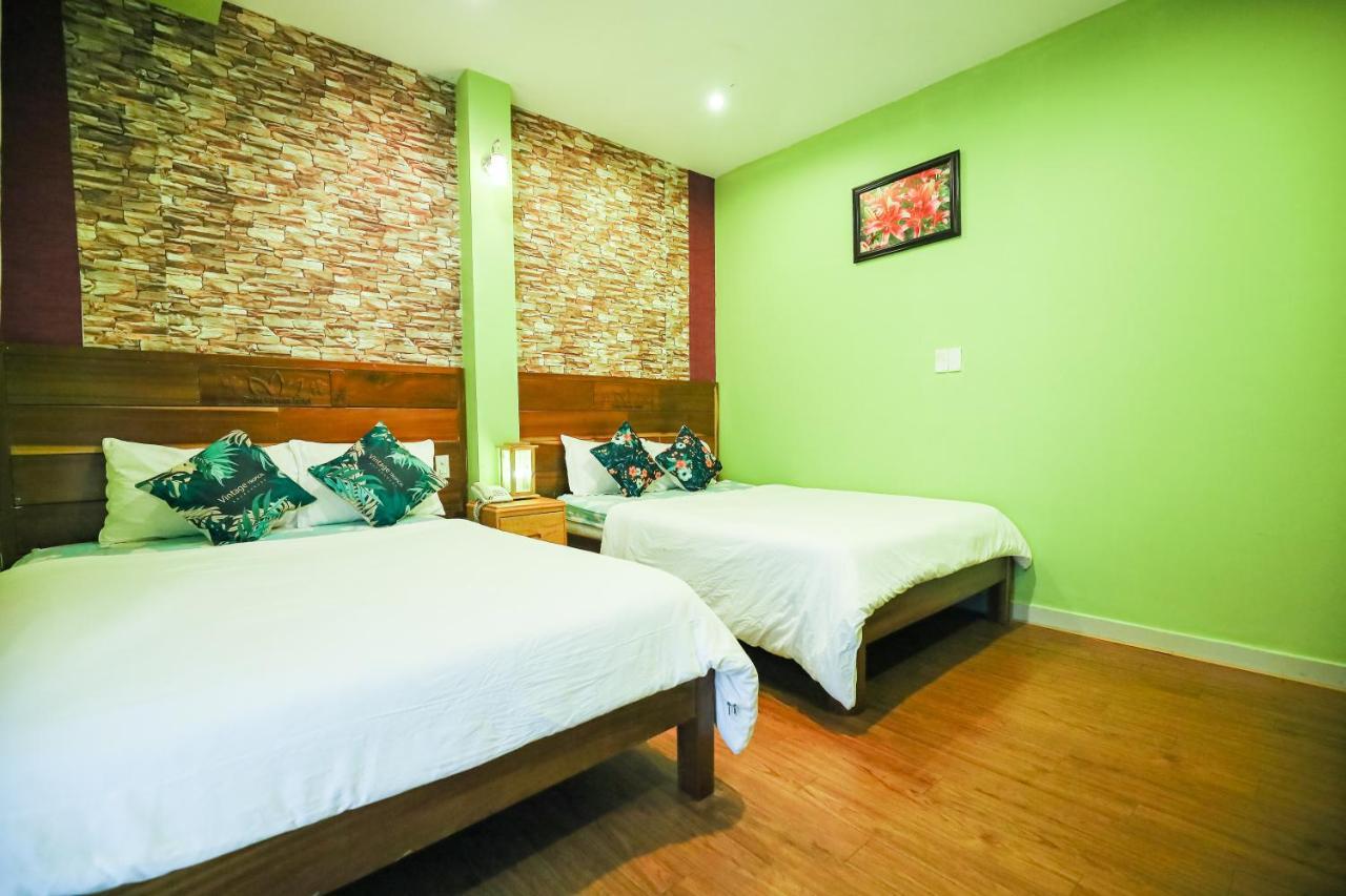 Dalat Flowery Hotel & Coffee Exteriör bild